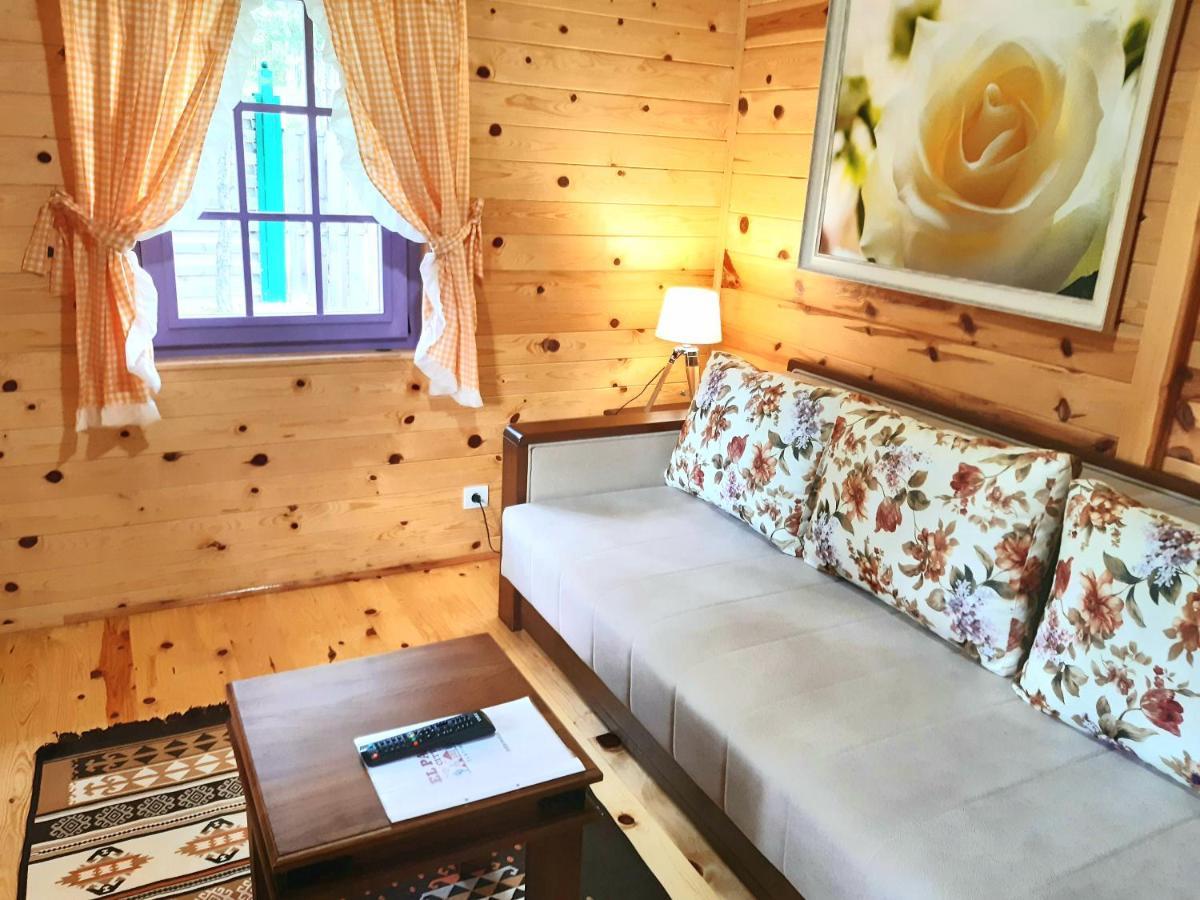 El Paso City, Zlatibor - Unique Wooden Cottages, Treehouse, Wild West Rooms, Accommodation 1-6 People Exteriör bild